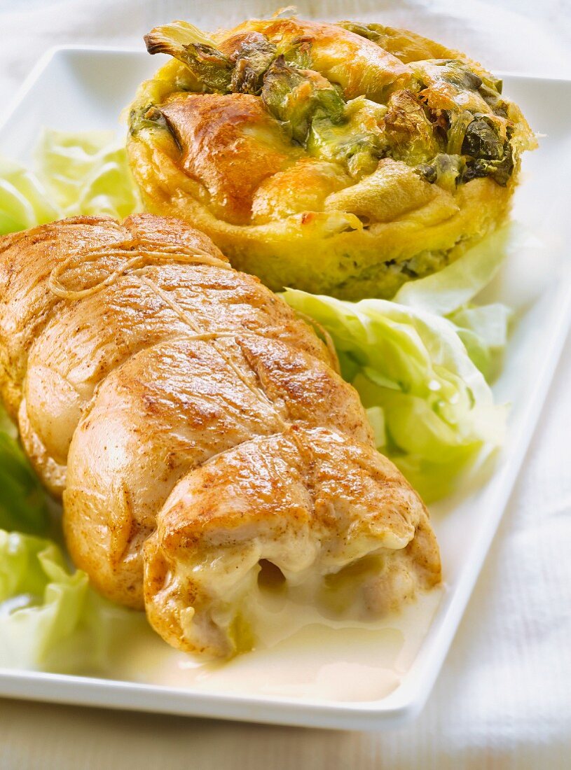 Stuffed chicken breast and lettuce Flan