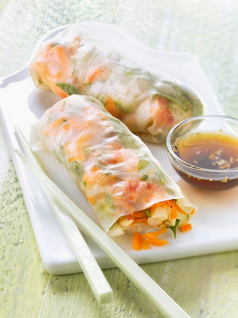 Vegetable and crayfish spring rolls