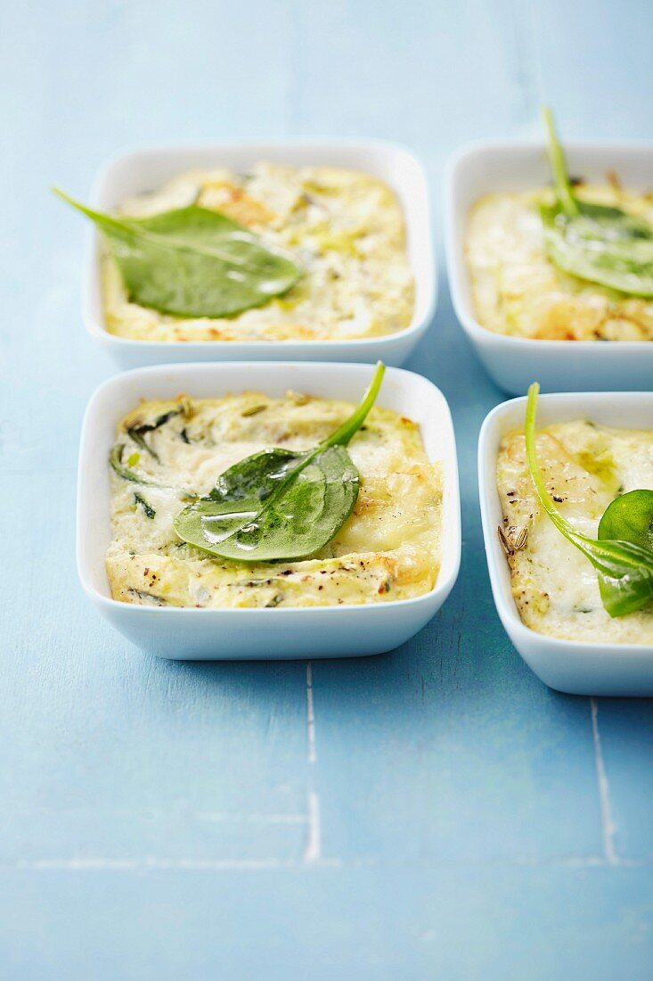 Individual zucchini and Brousse cheese-topped dish