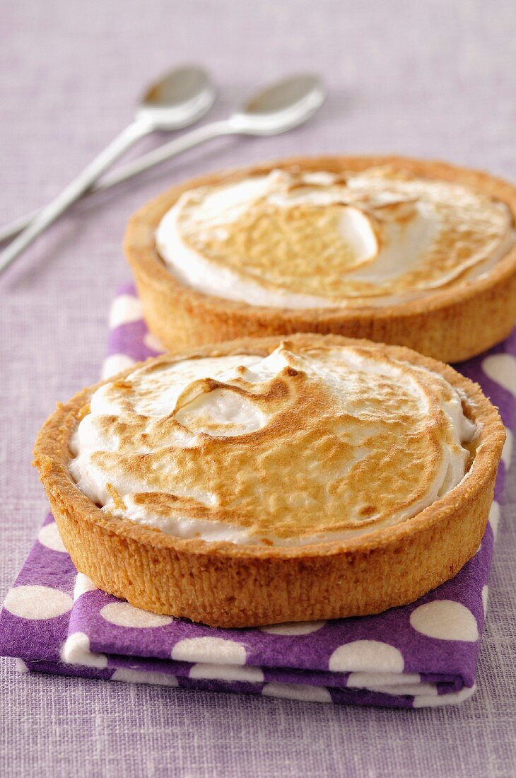 Individual lemon meringue pies