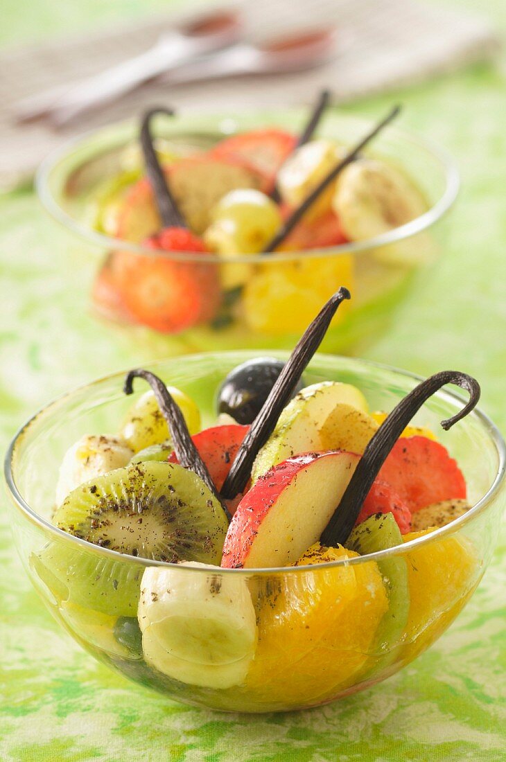 Vanilla-flavored fruit salad