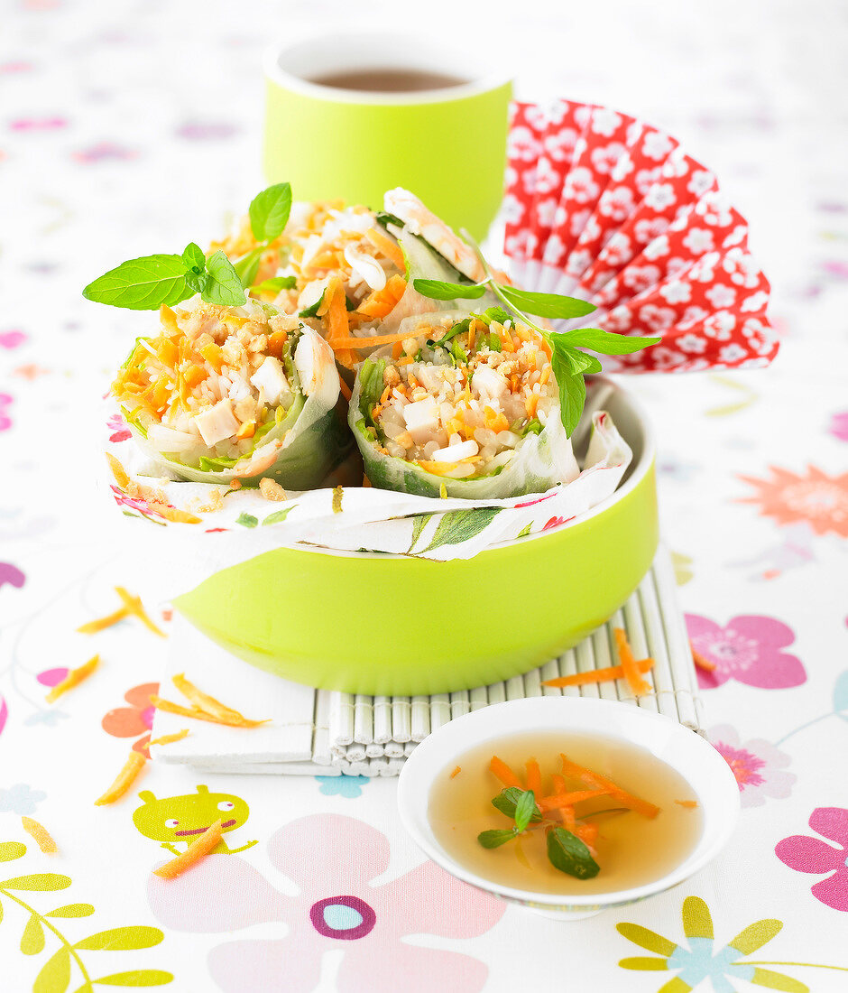 Chicken spring rolls