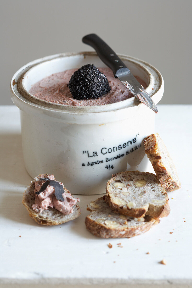 Chicken liver mousse with truffles