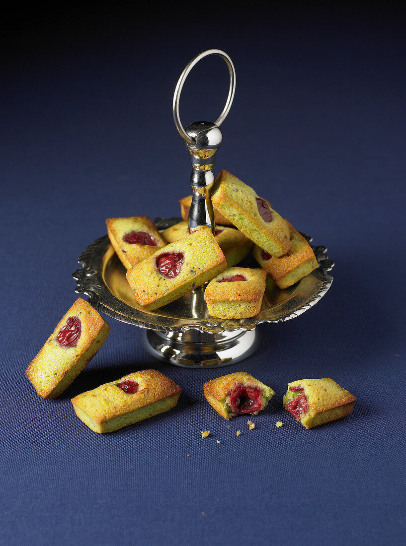 Sour griotte cherry Financiers