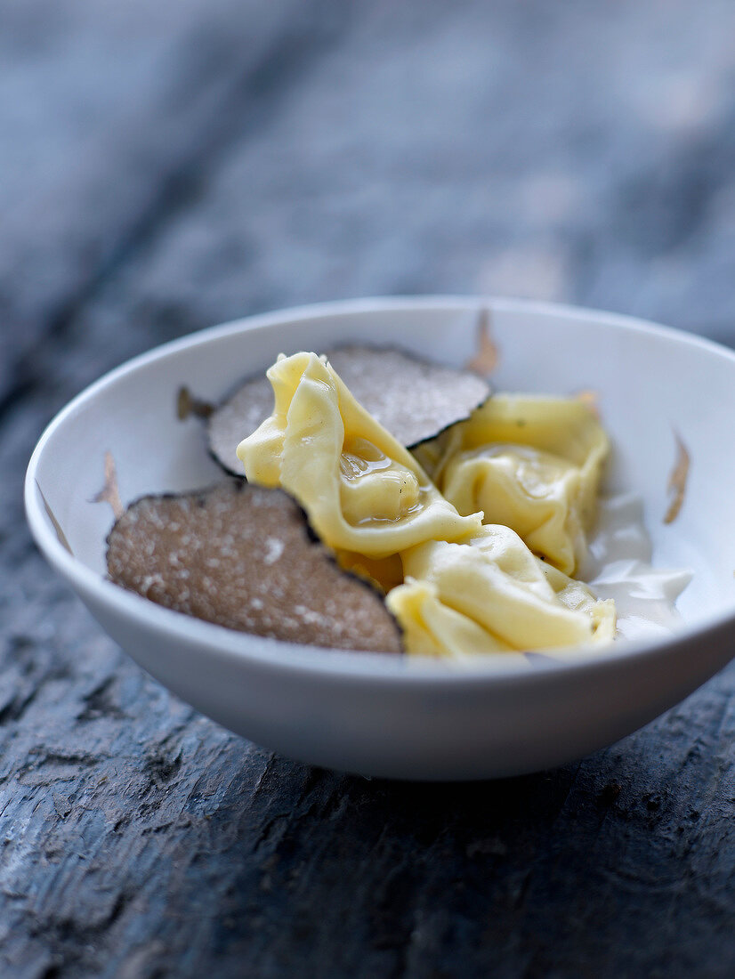 Tortellis with truffles and creamy parmesan sauce