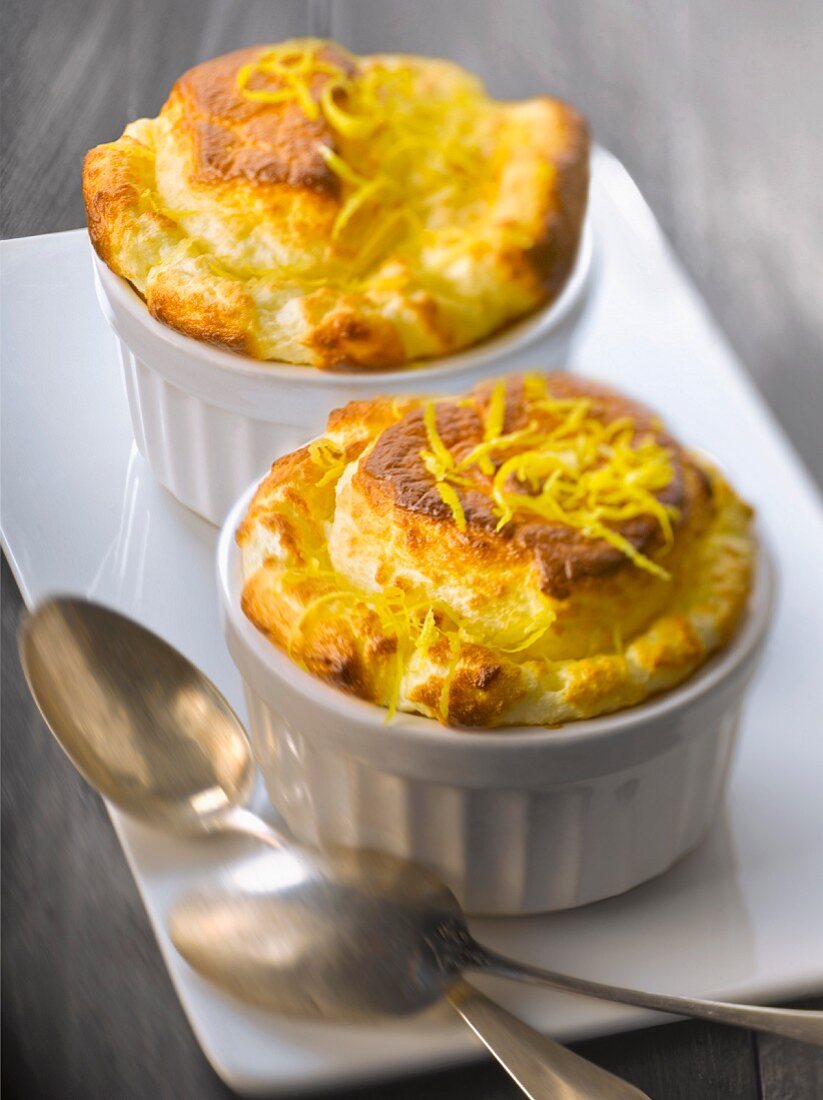 Quarksoufflés mit Fromage Blanc und Zitrone