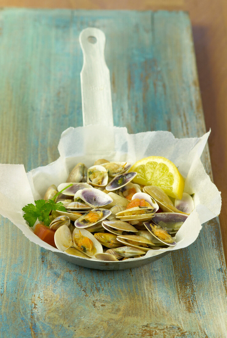 Pan-fried shellfish