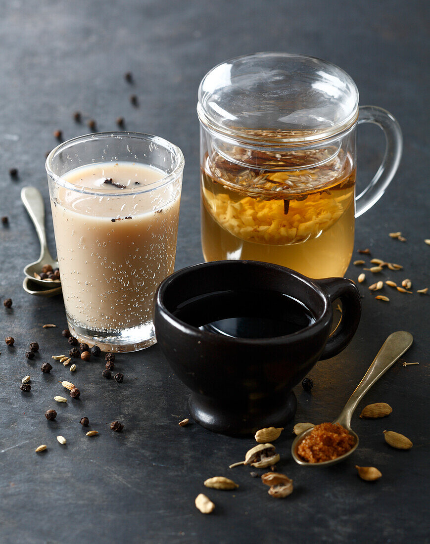 Cardamom coffee,spicy infusion and milk tea with cloves and pepper
