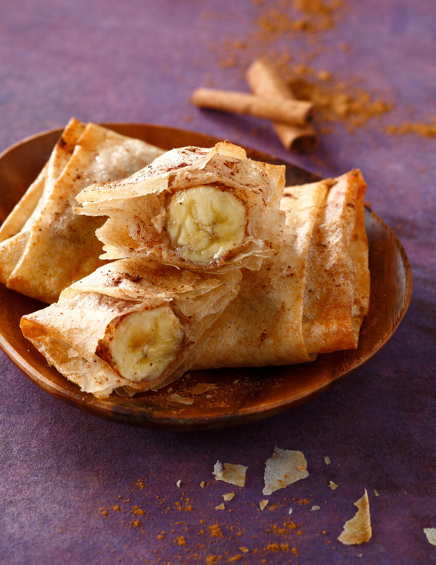 Bananas wrapped in crisp cinnamon crepes