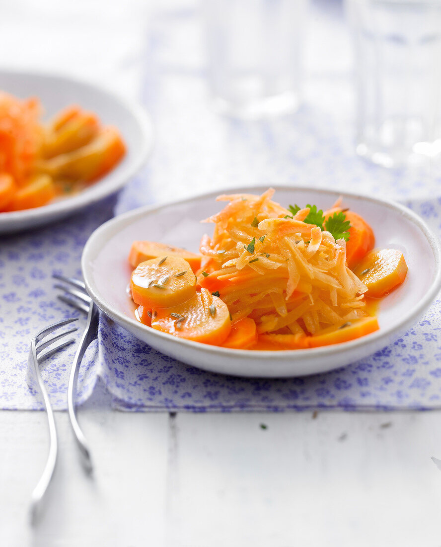 Hot and cold cumin carrots with orange