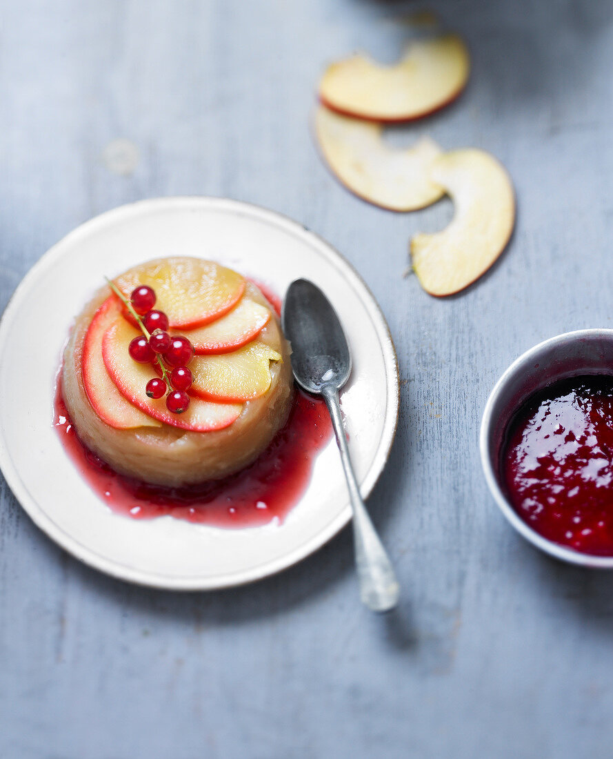 Apple Dariole with redcurrant jelly