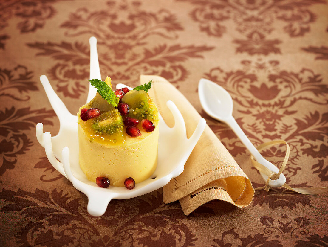 Bailey's iced Parfait with kiwis and pomegranate