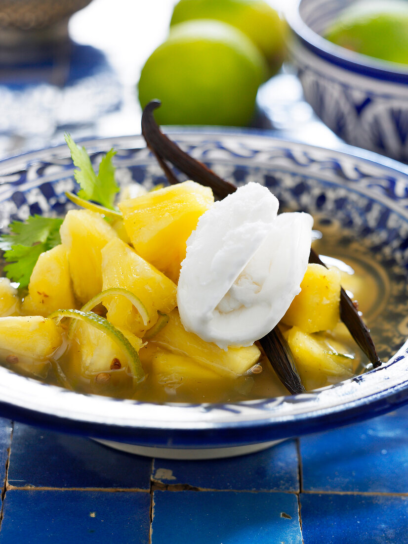 Pineapple fruit salad with lime and vanilla