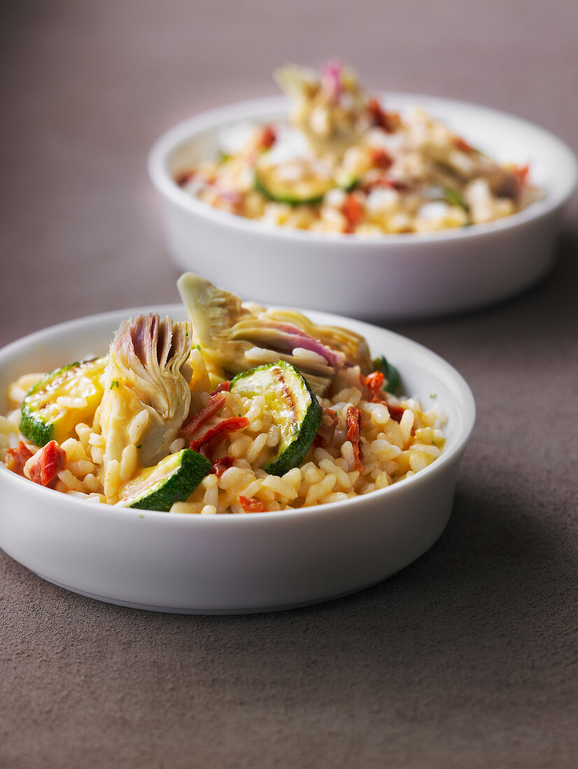 Risotto with artichokes,zucchinis and sun-dried tomatoes