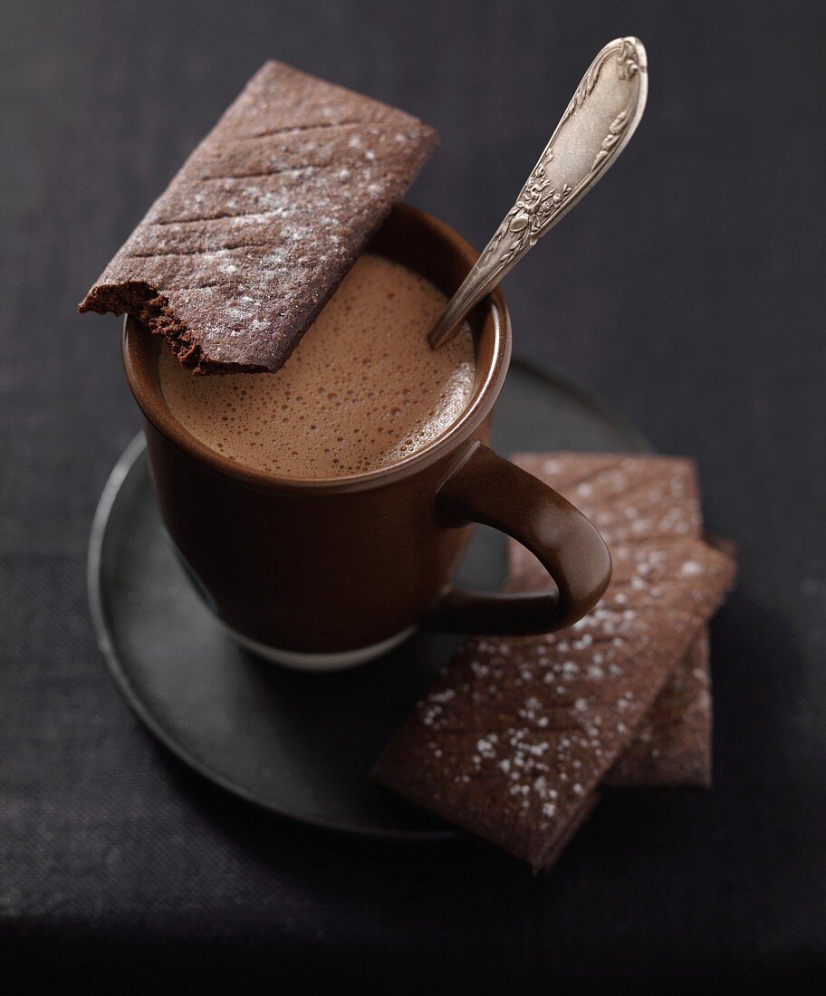 Hot chocolate with dark chocolate shortbread cookies