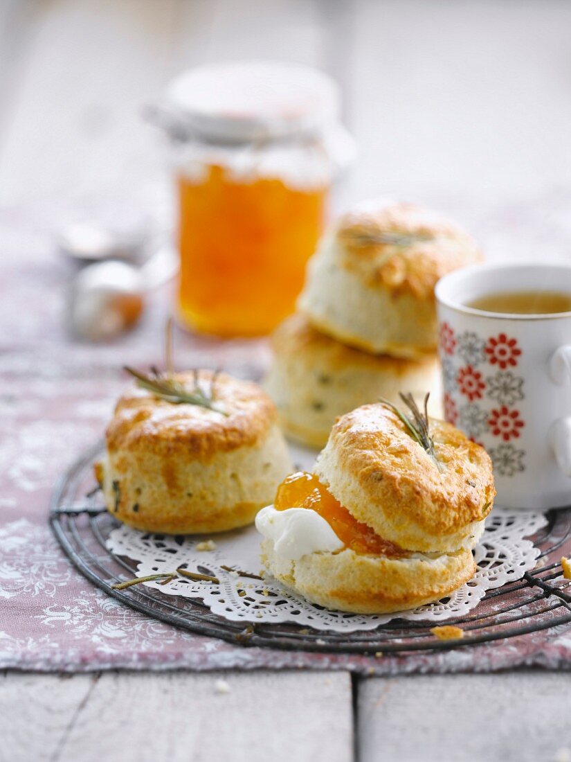 Scones with apricot jam and rosemary