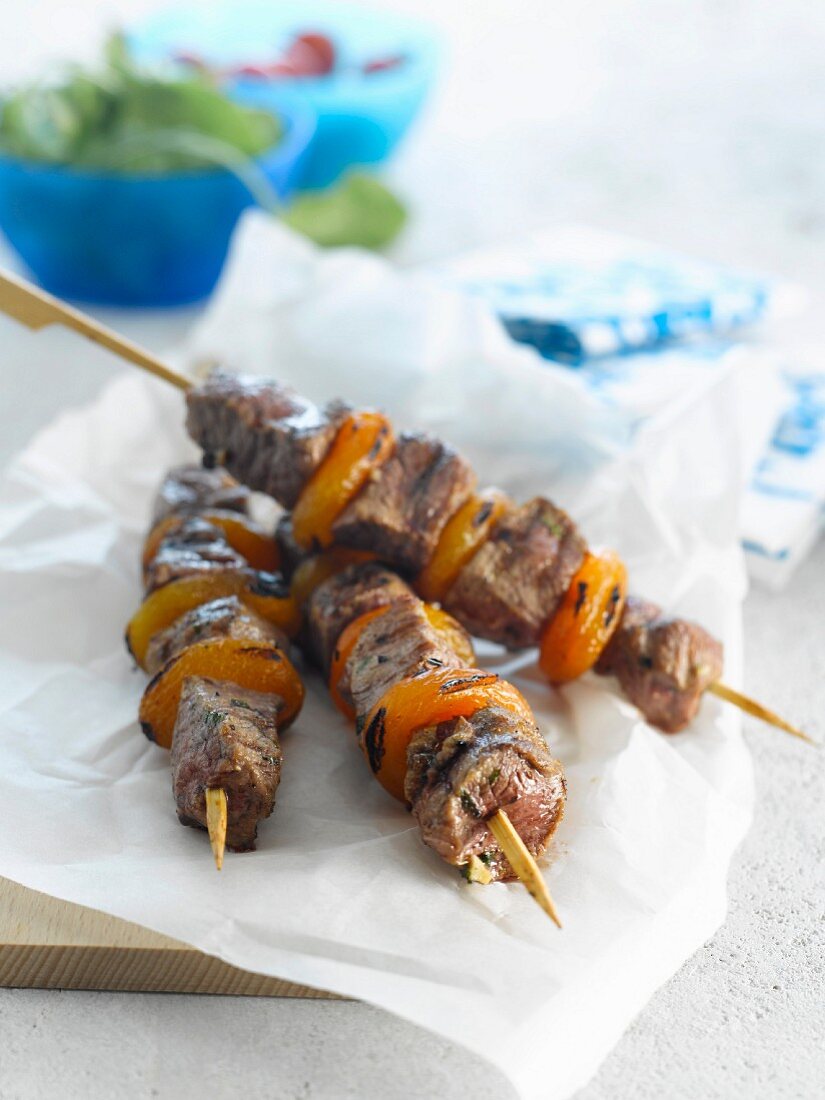 Lamb and dried apricot brochettes