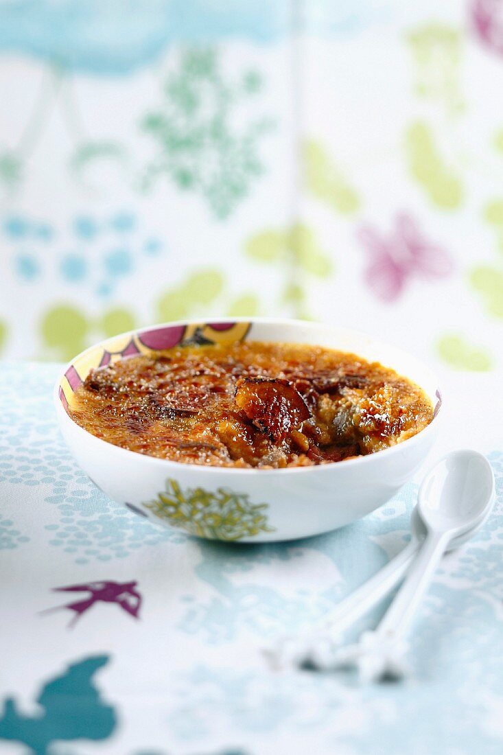 Gingerbread and fig Crème brûlée