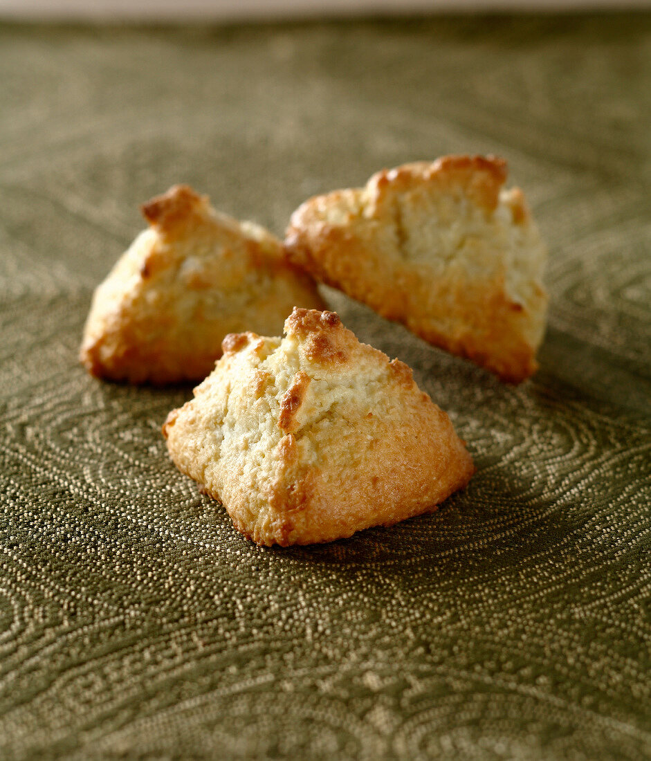 Coconut Rochers