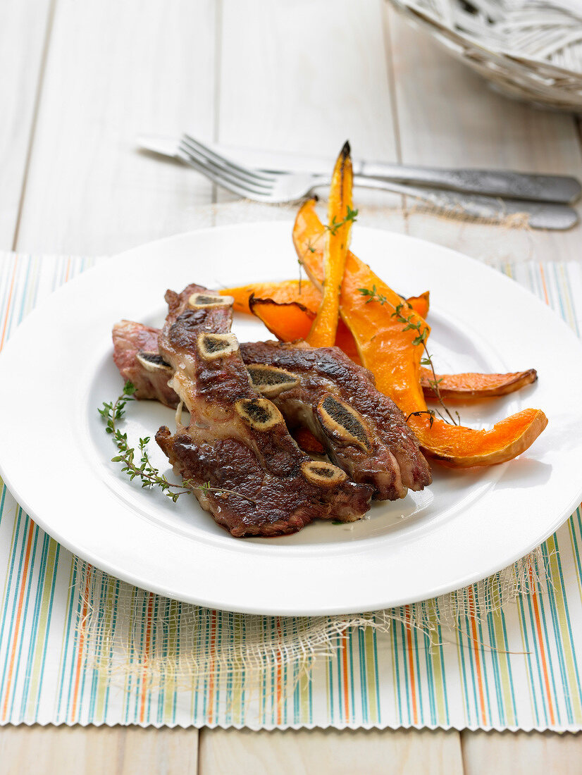 Flank with thyme and pumpkin