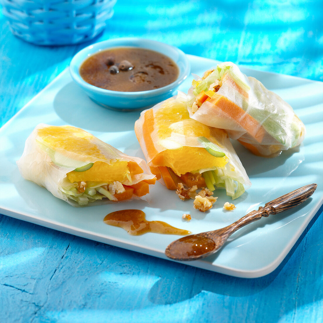 Vegetable spring rolls,sweet and sour sauce