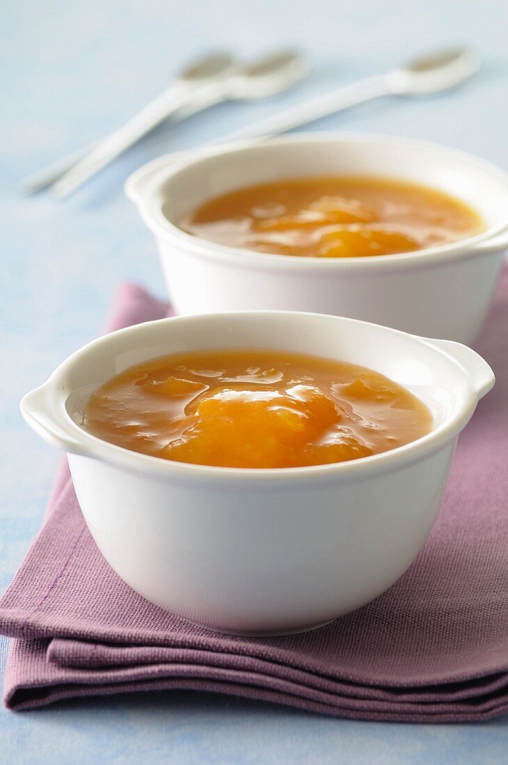 Apricot compote