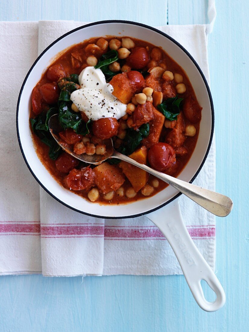 Chickpeas with tomatoes,sweet potatoes and swiss chard