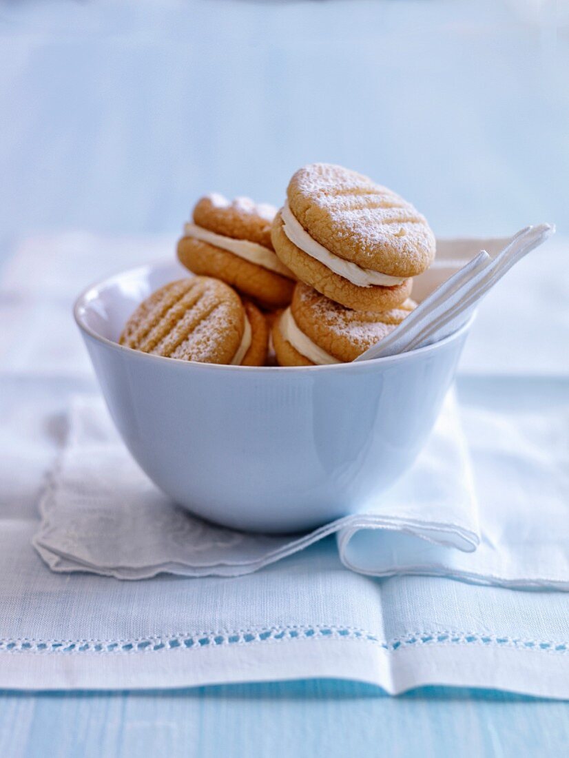 Macarons mit Mandelcreme