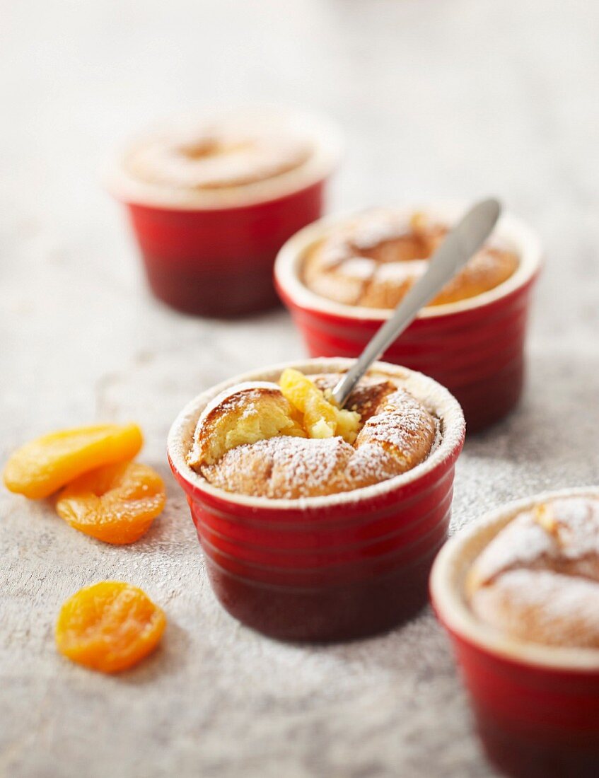 Individual dried apricot fondants