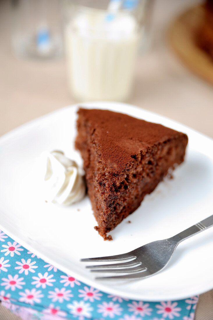 Moist chocolate cake