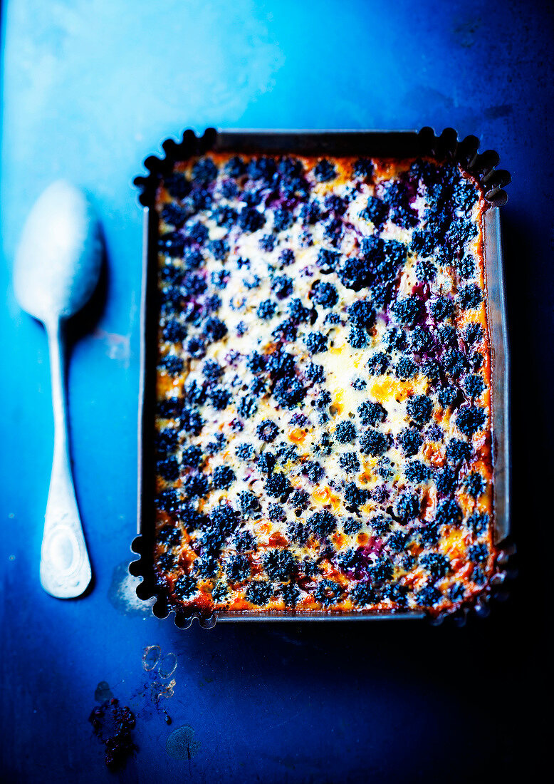 Blackberry batter pudding