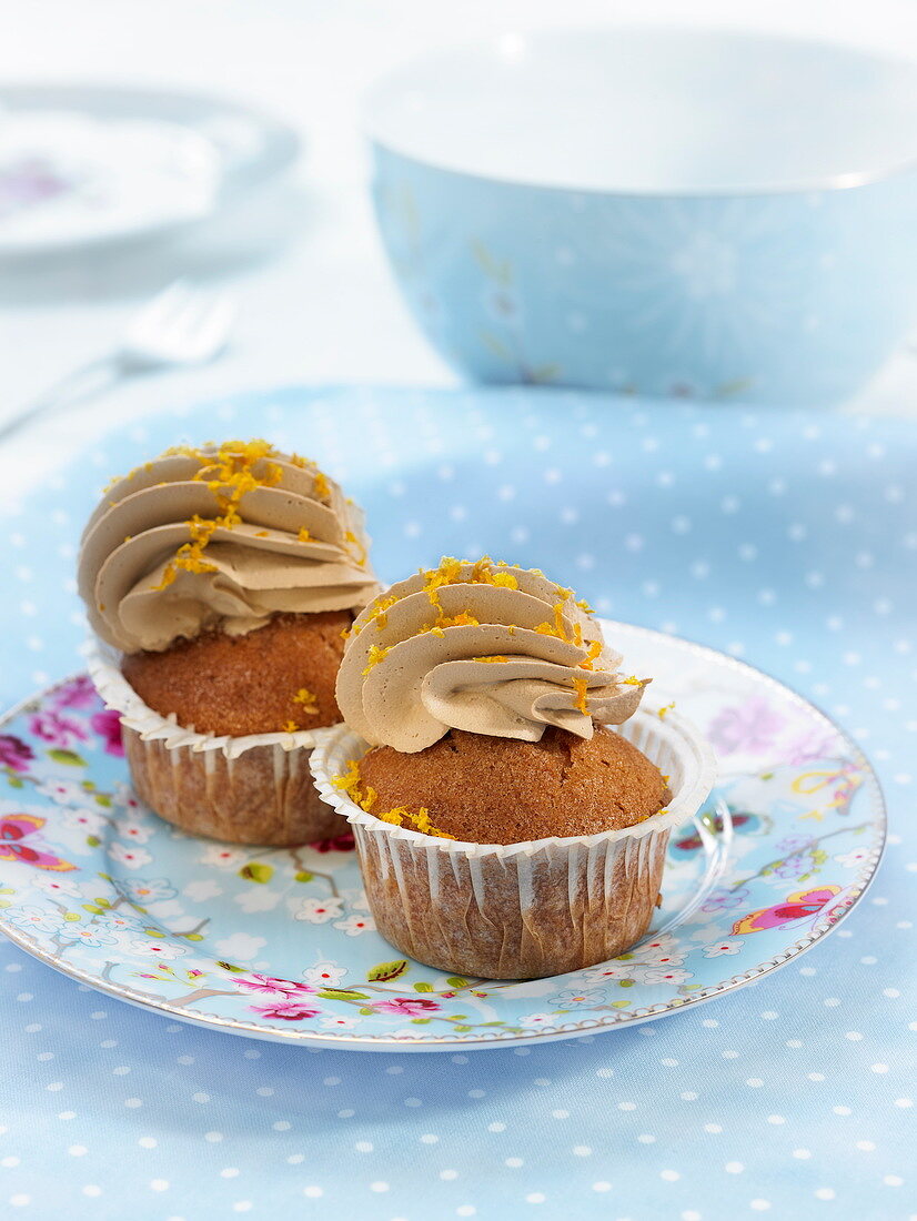 Orange-licorice cupcakes