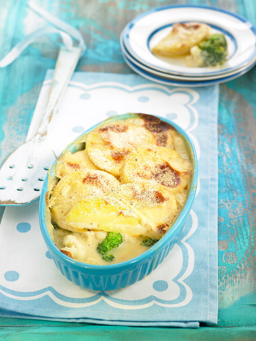 Kartoffelgratin mit Broccoli