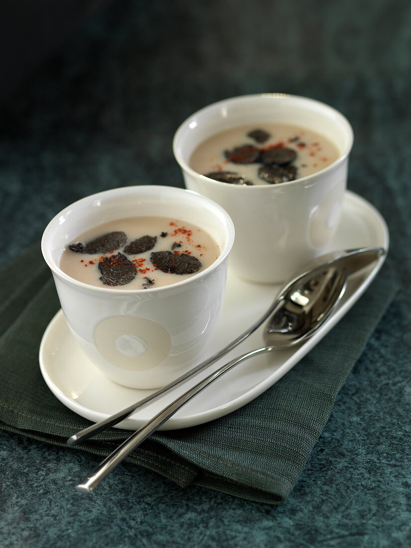 White haricot bean soup with black truffles