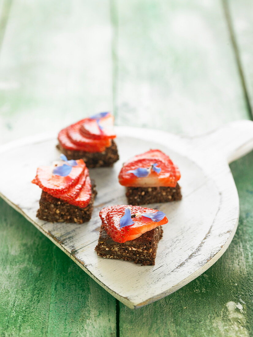 Almond marzipan and strawberry bites