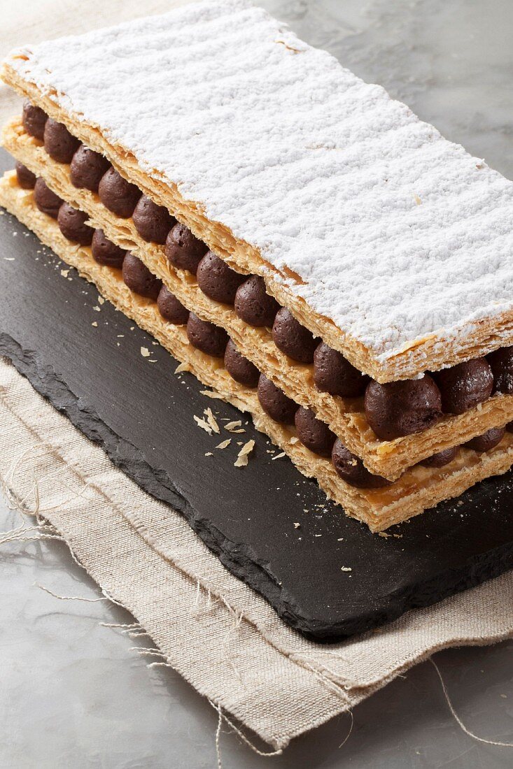 Mille-Feuille mit Schokoladencreme