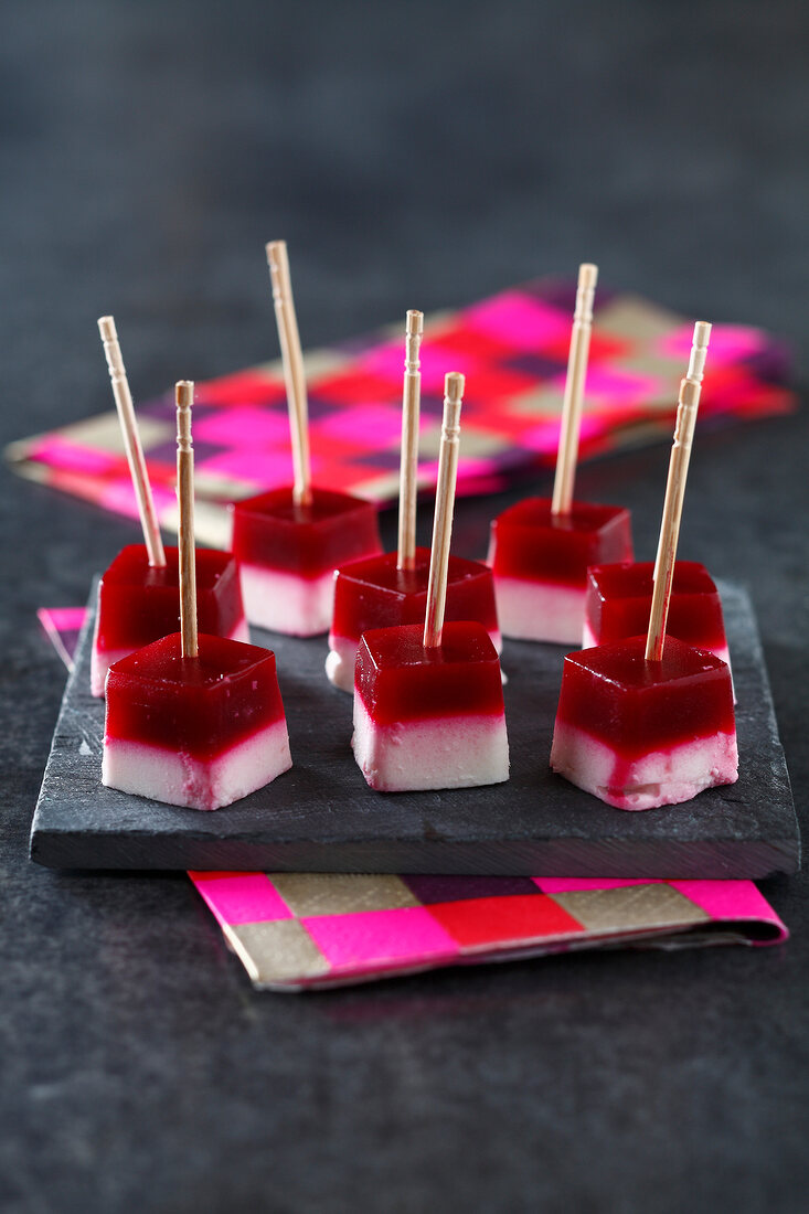 Feta and beetroot jelly appetizers