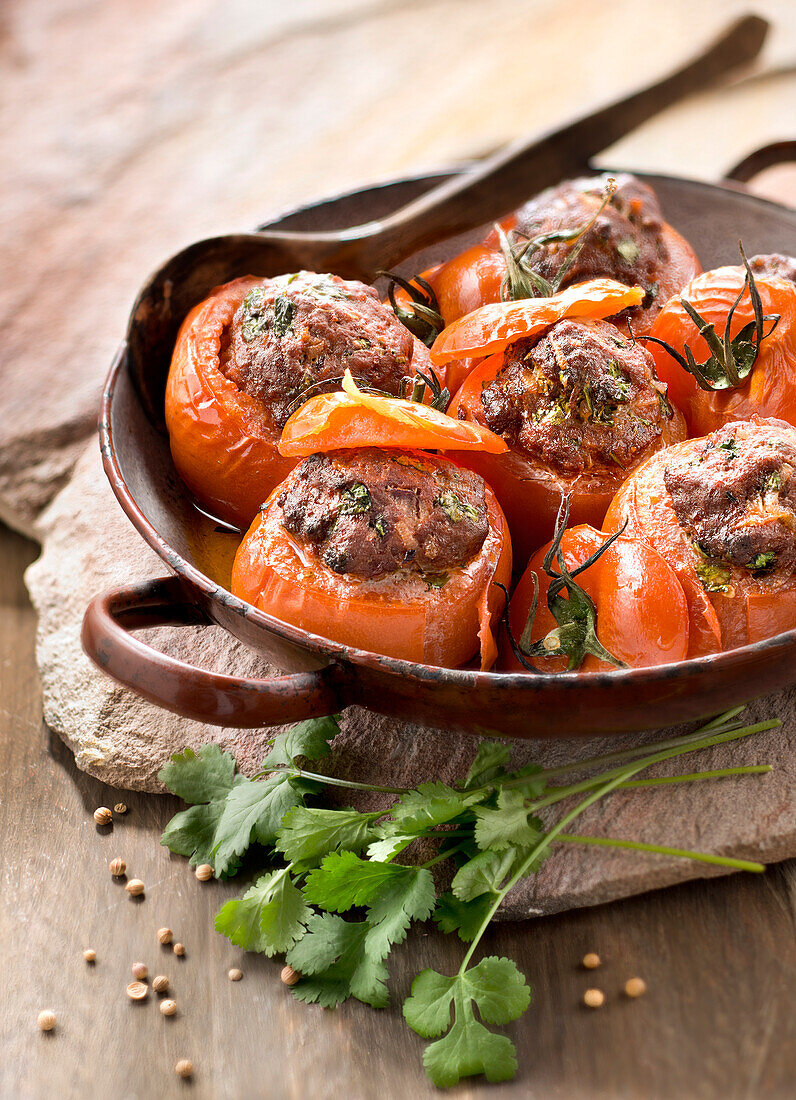 Oriental-style stuffed tomatoes