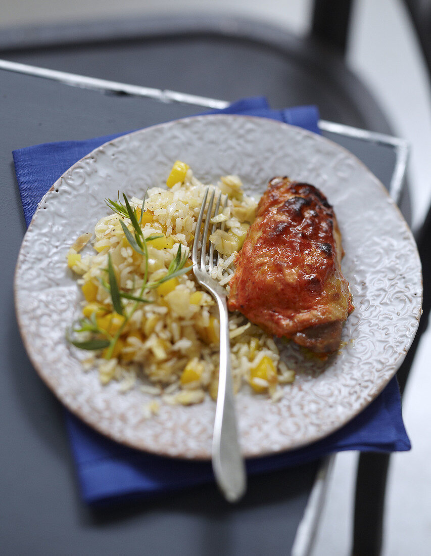 Tandoori chicken with rice and pineapple