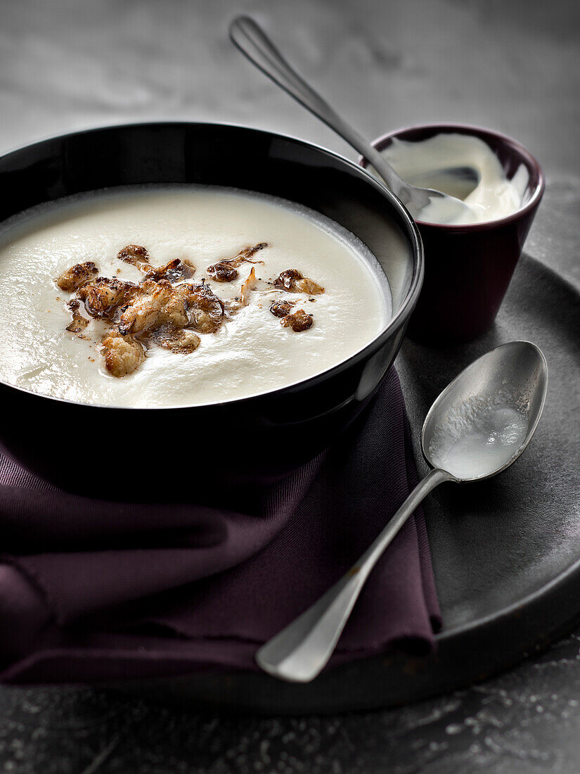 Cream of cauliflower soup