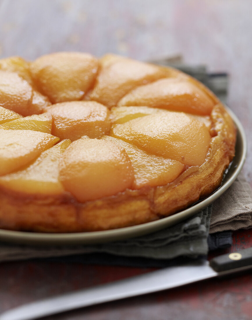 Quince upside-down cake