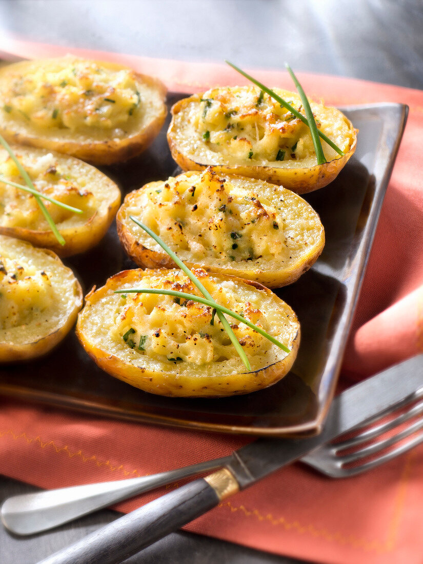 Stuffed baked potatoes