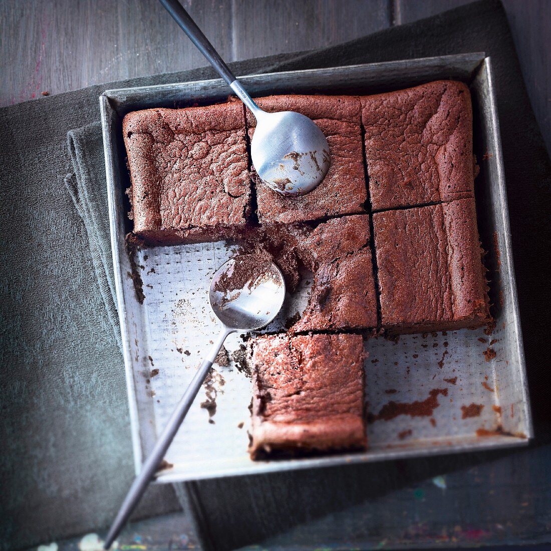 Flourless chocolate cake