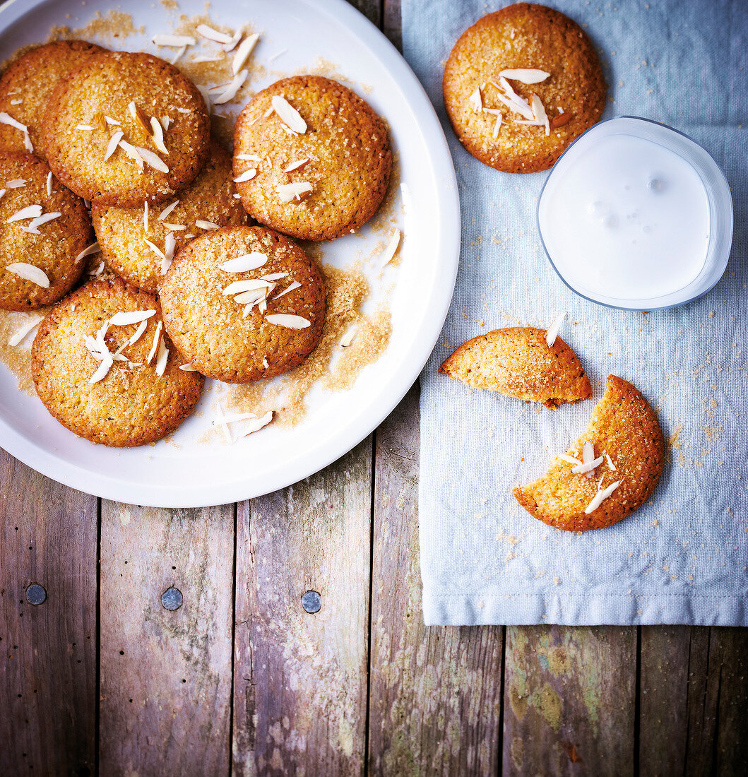 Almond butter cookies