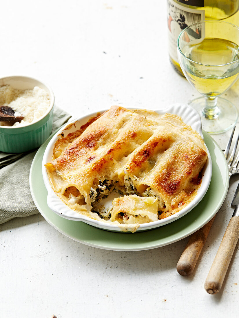 Cannelloni mit Ricotta und Spinat