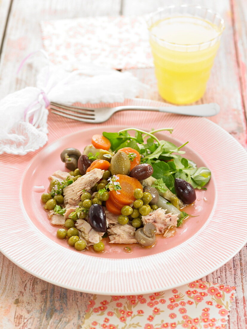 Vegetable Menestra with tuna