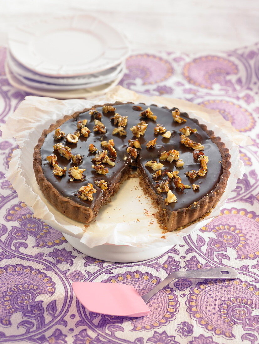 Chocolate and caramelized fruit tart