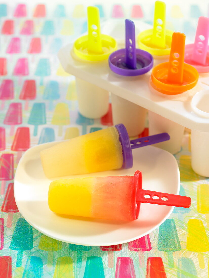 Two-flavored homemade ice pops