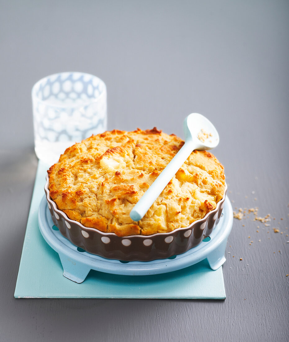 Piña colada bread