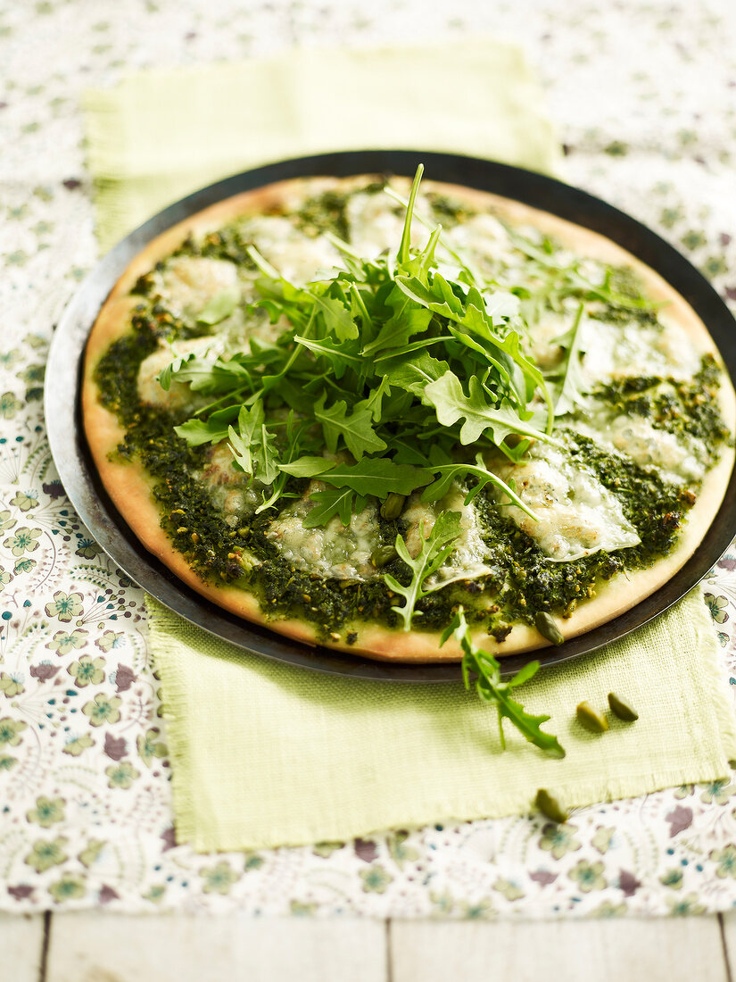 Pistachio-rocket lettuce green pizza